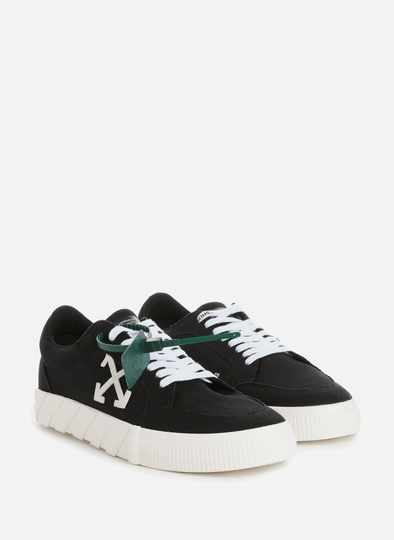 off-white-vulcanised-canvas-trainers-black-white-escape-menswear-959075-4.png